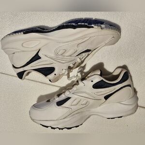 Reebok Walk‎ DMX2 Sneakers RA911WFC Womens Size 7 Leather Athletic Shoes